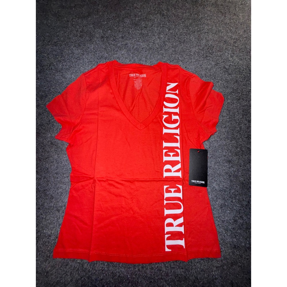 True Religion Womens Red V-Neck Short Sleeve Logo Graphic T-Shirt Small NWT